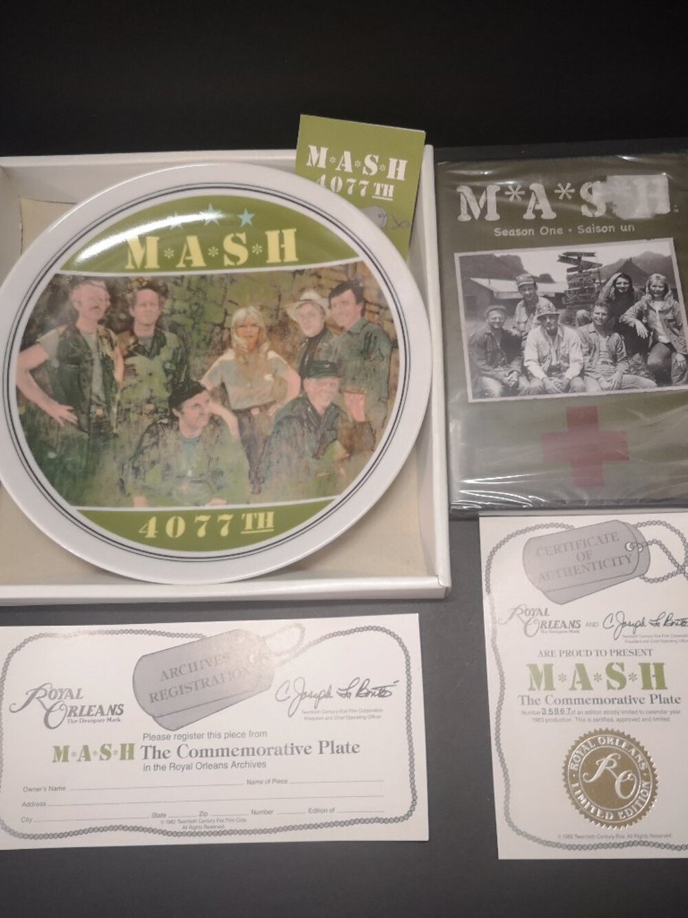 VTG New 1982 Royal Orleans MASH Commemorative Plate 8.5" Limited Edition + DVD